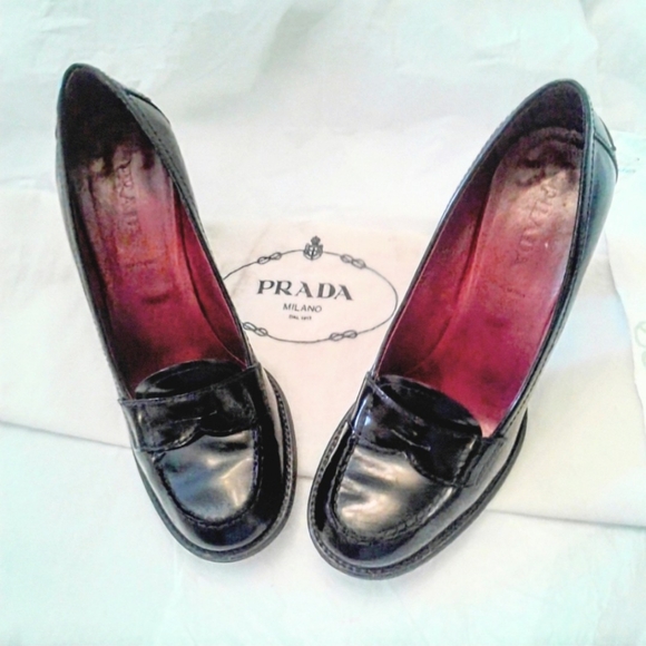 👩‍💻 💯 Authentic Prada High Heeled 'Penny' Loafers w/shoe bag 👩‍💻 - Picture 1 of 11